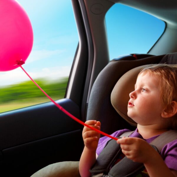 Fotelik samochodowy dla dziecka: kiedy i jaki wybrać?
