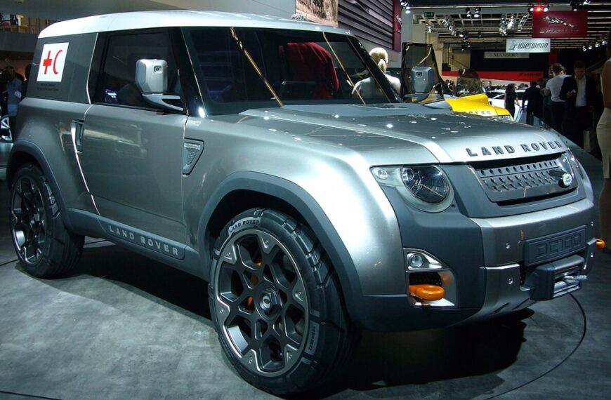 Land Rover DC100 – opinie, cena, dane techniczne, wymiary, spalanie, osiągi