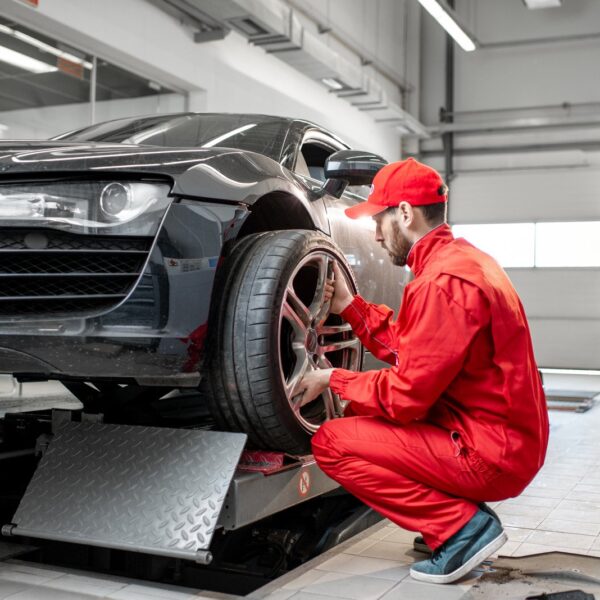 Jak działa system ABS w samochodzie? Zasady działania i konserwacja.